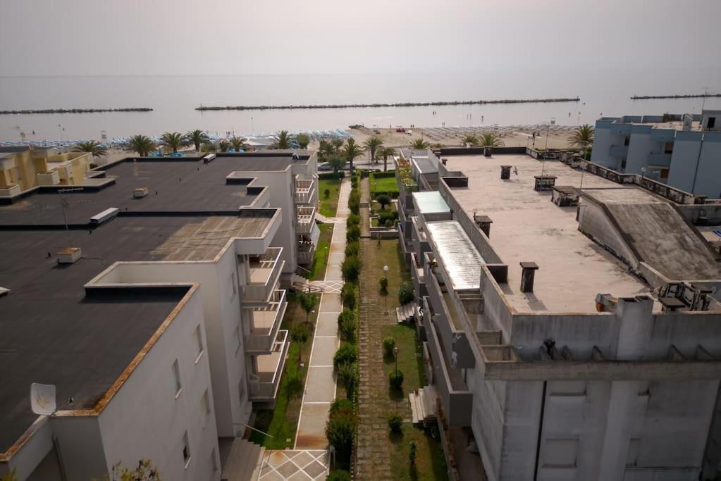 Appartamento Incantevole 2 Fronte Mare Villa Rosa Di Martinsicuro Eksteriør billede